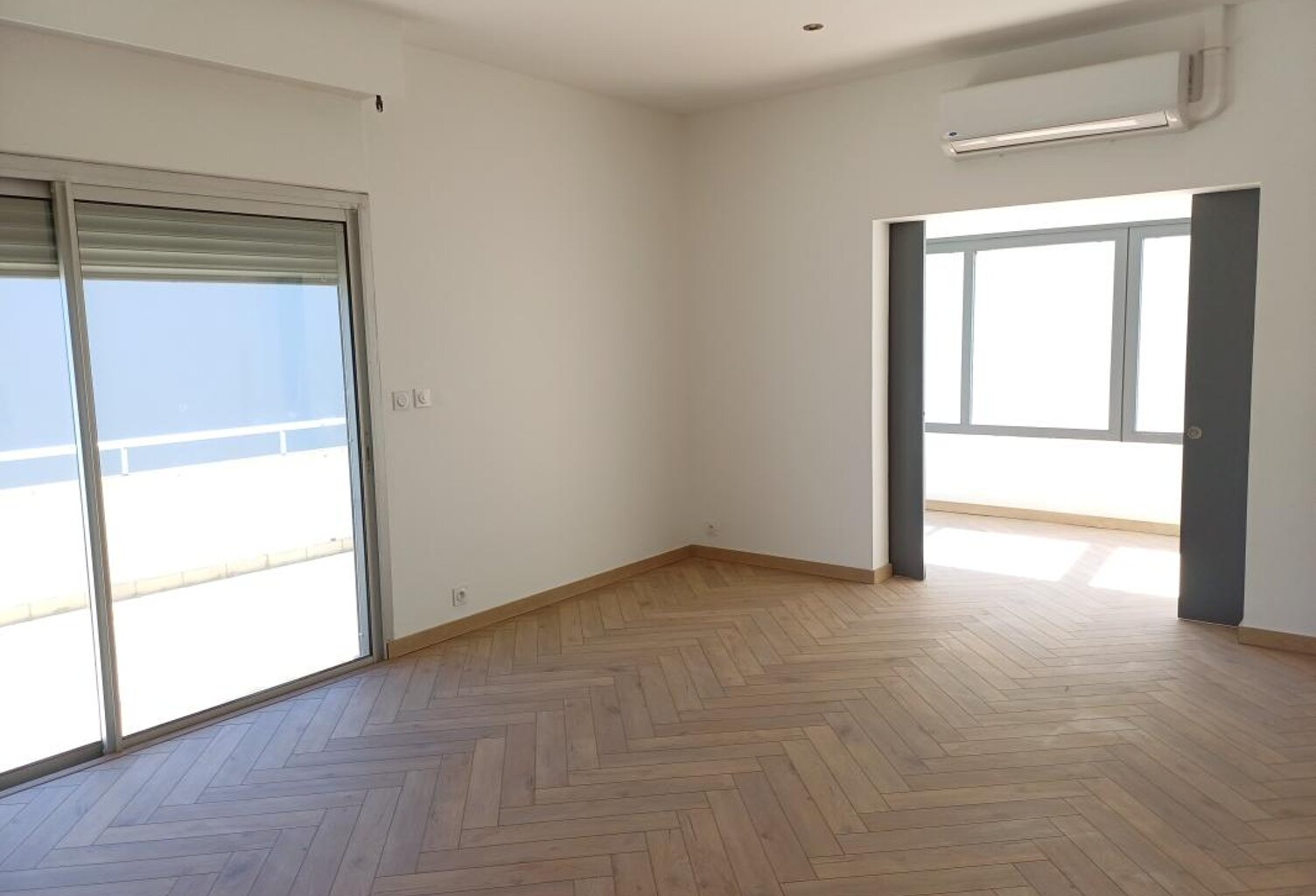 2 bureaux à partir de 33.26  m² Sainte-Clotilde — photo 1