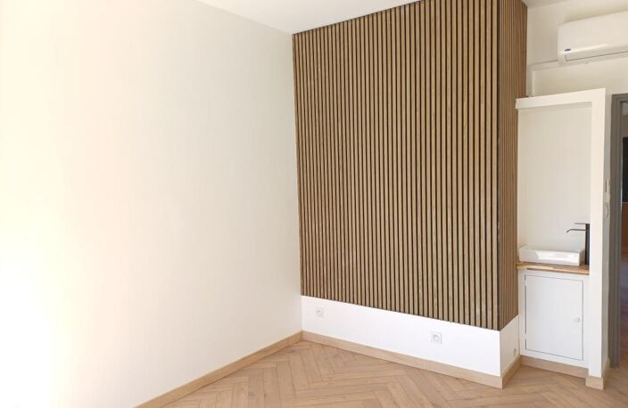 2 bureaux à partir de 33.26  m² Sainte-Clotilde — photo 4
