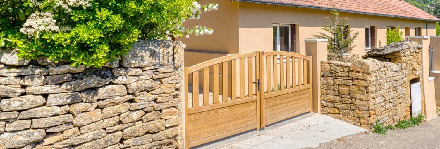 Maison 4 Pièces 90 m² à vendre à Saint-Cyr-au-Mont-d'Or (69450)