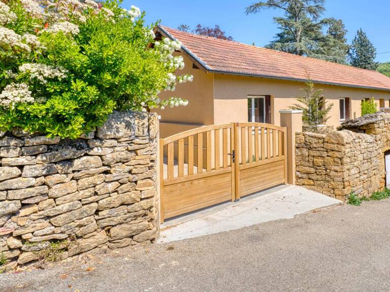 MAISON PLAIN PIED RENOVEE ESPRIT PIERRES DOREES — photo 1