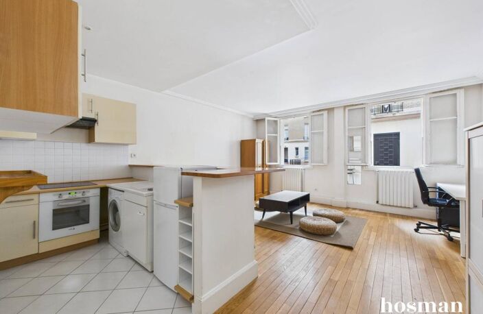 Ravissant 2 pièces de 46 m² - Calme et DPE D  - Profession libérale - Carré Vauban - Paris 7ème — photo 2