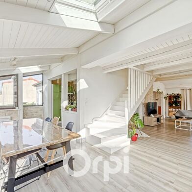 Maison 6 pièces 358271 €