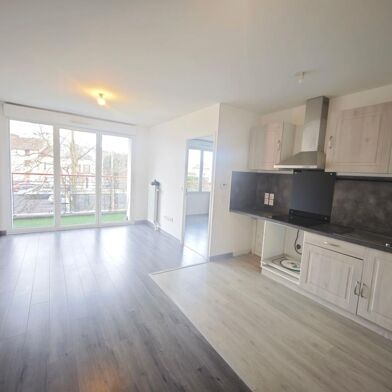 Appartement 2 pièces 750 €