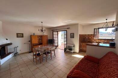 Appartement 3 pièces 135000 €