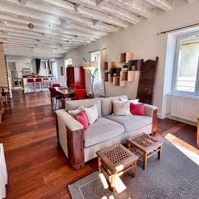 Appartement 4 pièces 265000 €