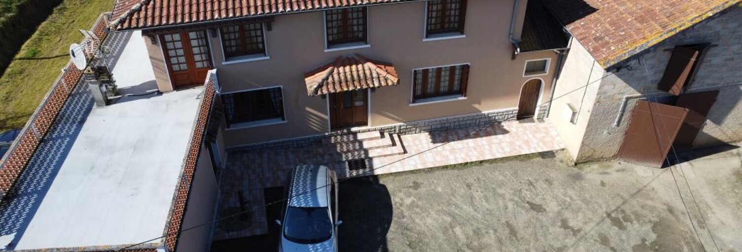 Maison 8 Pièces 207 m² à vendre à Peyre (40700)