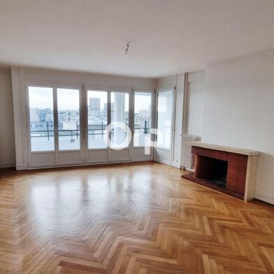 Appartement 3 pièces 302000 €