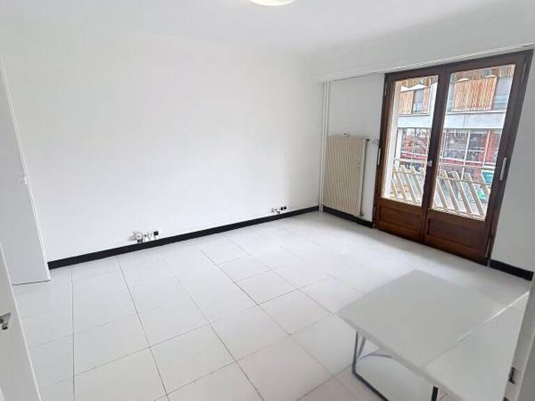 Appartement À Louer — photo 1