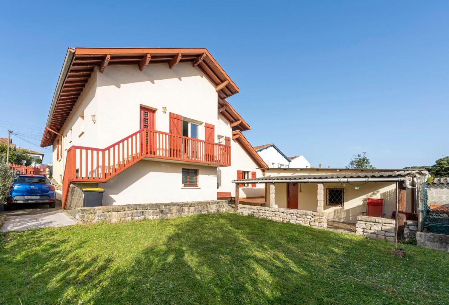 Maison À Vendre — photo 1