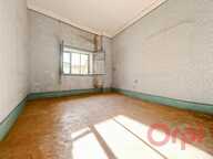 À Vendre : Maison de village à rénover au cœur de Sérignan – Fort potentiel ! — photo 4