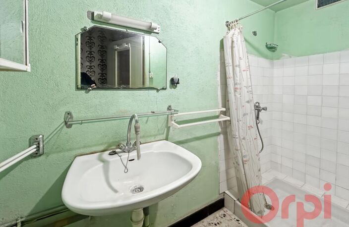 À Vendre : Maison de village à rénover au cœur de Sérignan – Fort potentiel ! — photo 5