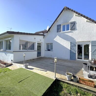 Maison 5 pièces 474900 €