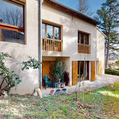 Maison 10 pièces 349900 €