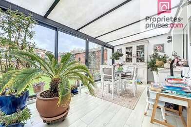 Appartement 4 pièces 299900 €