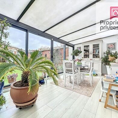 Appartement 4 pièces 299900 €