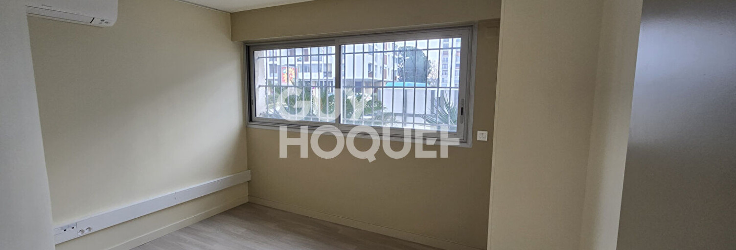 Bureau  9 m² à louer à Perpignan (66100)