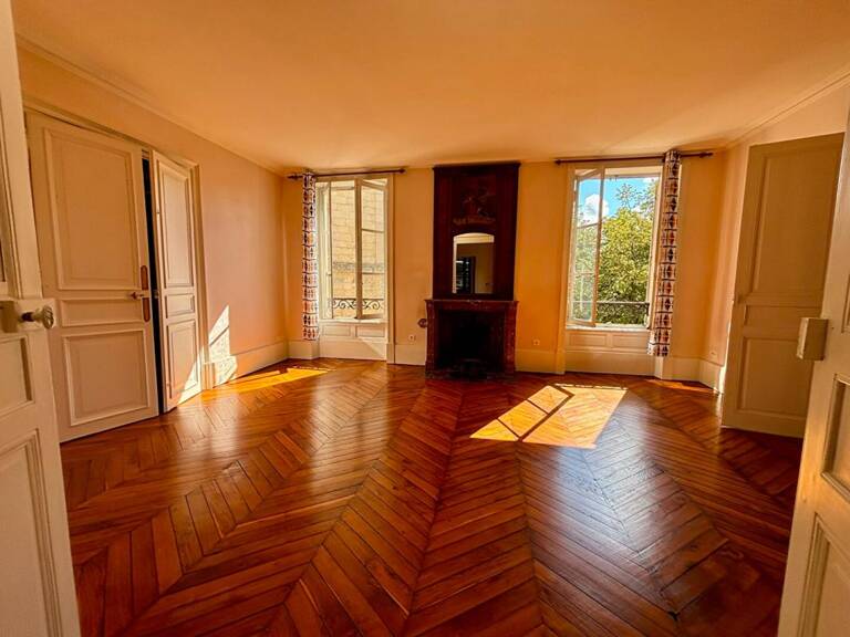 Grand appartement de caractère de 173 m² en plein centre de  Nevers  - Garage - Dépendance - 4 chambres — photo 1