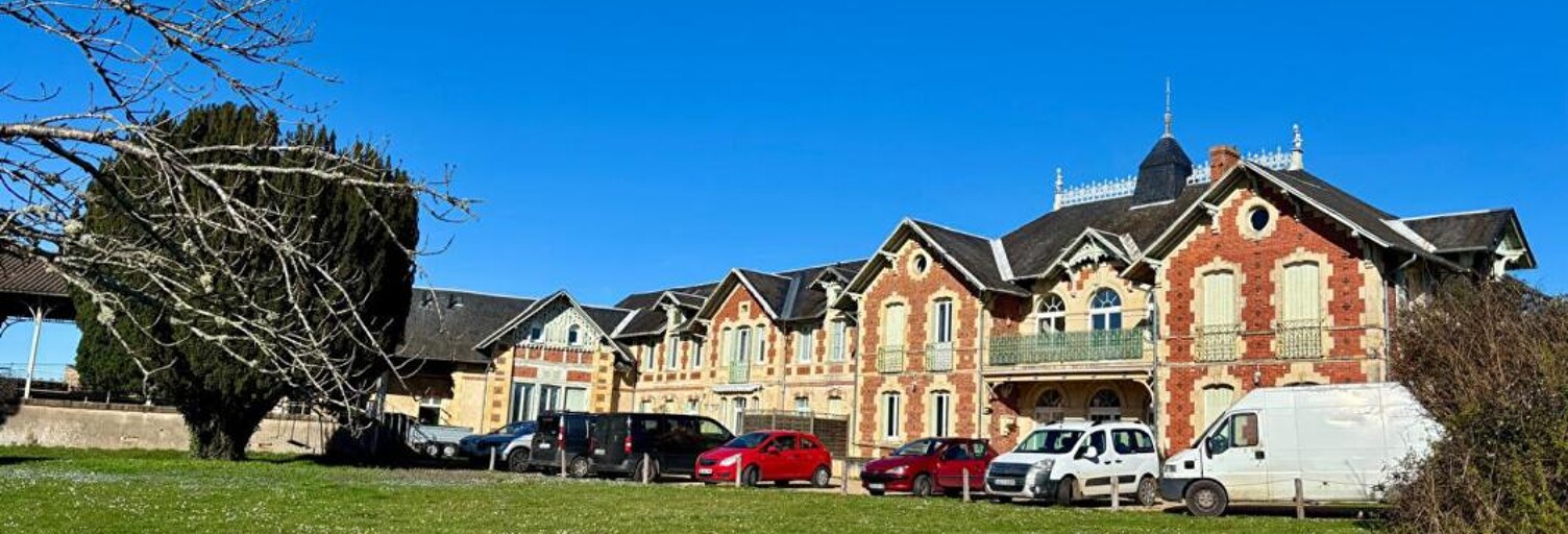 Immeuble  700 m² à vendre à Nevers (58000)