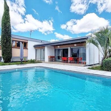 Maison 7 pièces 729000 €