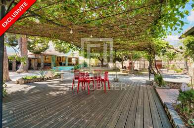 Maison 8 pièces 585000 €