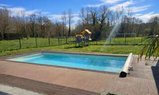 Maison 8 Pièces 174 m² à vendre à Salles (33770)