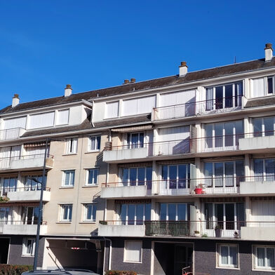 Appartement 4 pièces 99900 €