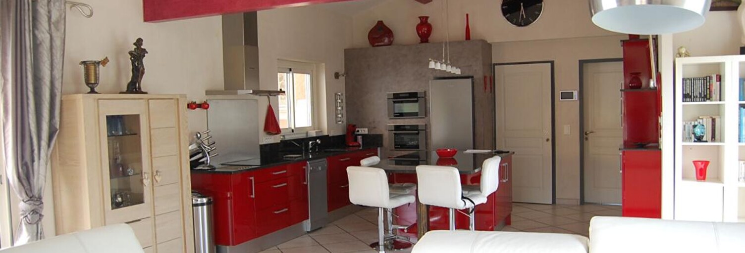 Maison 5 Pièces 165 m² à vendre à Arles (13200)