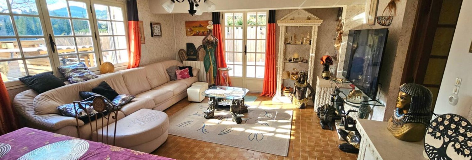 Maison 6 Pièces 141 m² à vendre à Callas (83830)