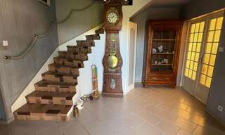 Maison 10 Pièces 221 m² à vendre à Lurcy-Lévis (03320)