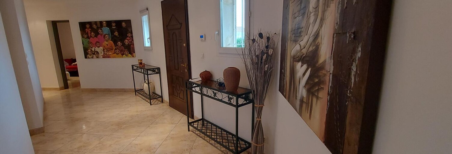 Maison 7 Pièces 184 m² à vendre à Générac (30510)