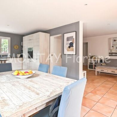 Maison 5 pièces 699000 €