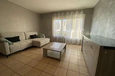 Appartement 3 pièces 720 €