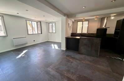 APPARTEMENT T3 RENOVE A VENDRE SUR EGUILLES — photo du bien
