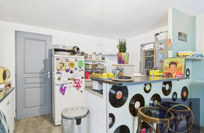 Ensemble immobilier sur la commune de Bessèges — photo 4