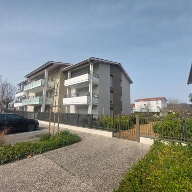 Appartement 2 pièces 750 €