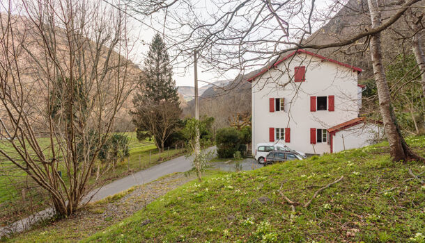 Villa / Maison 10 pièces  à vendre Itxassou 64250