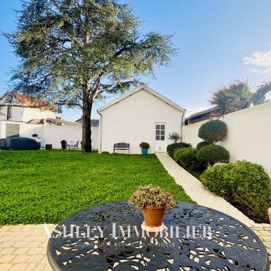 Maison 6 pièces 840000 €