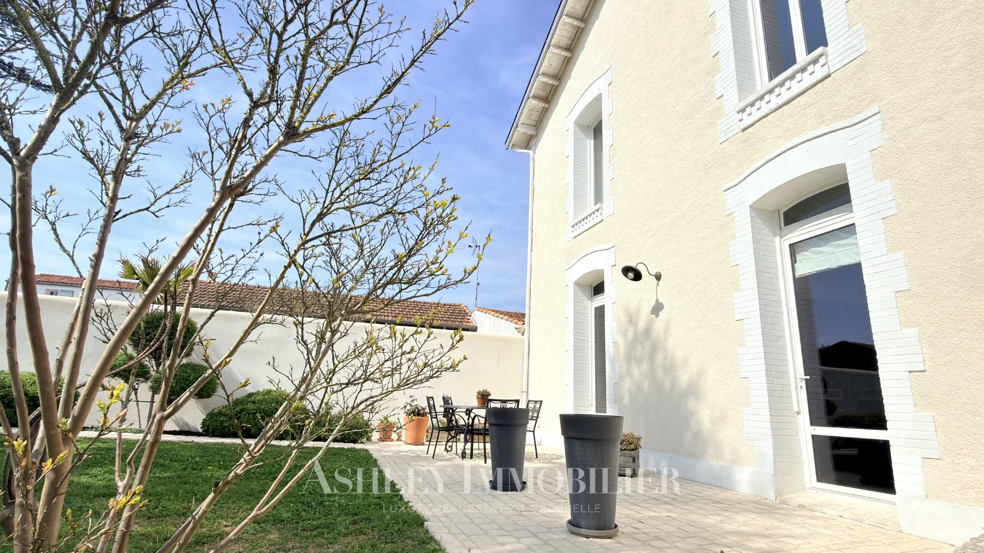 Villa / Maison  T6 à vendre Nieul-sur-Mer 17137