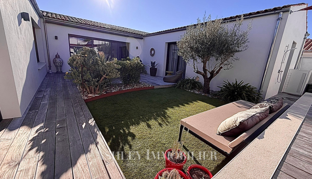 Villa / Maison 5 pièces  à vendre Périgny 17180