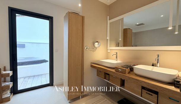 Villa / Maison 5 pièces  à vendre Périgny 17180