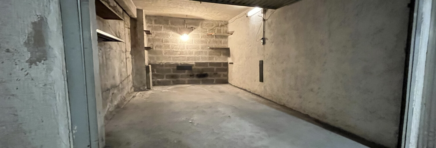 Garage  15 m² à louer à Nice (06000)