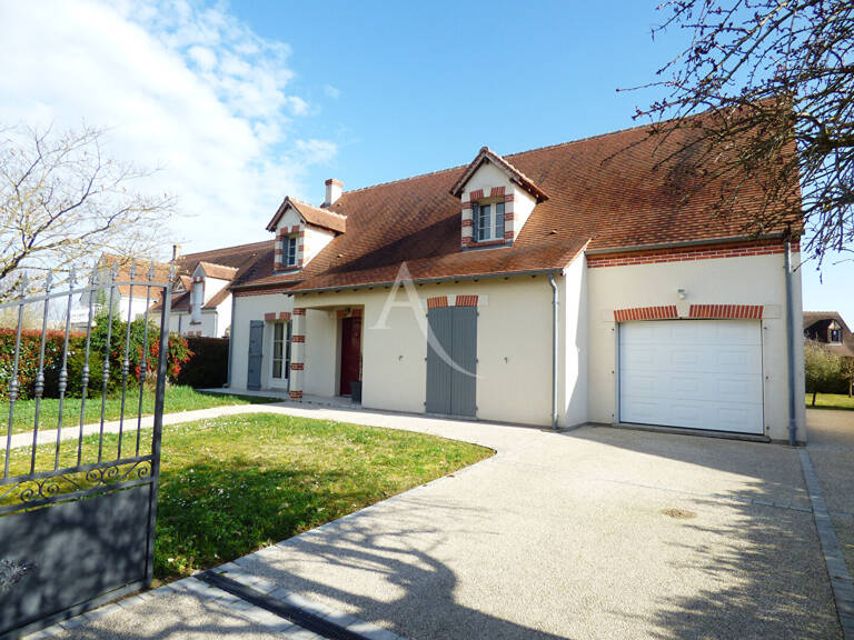Maison Jargeau 6 pièce(s) 171 m2 — photo 1