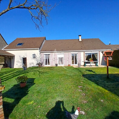 Maison 5 pièces 349000 €