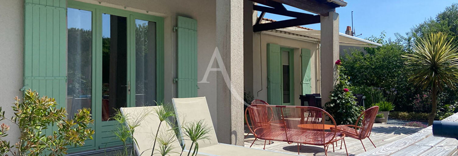 Maison 5 Pièces 149 m² à vendre à Rochefort (17300)