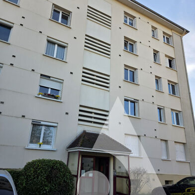 Appartement 4 pièces 107000 €