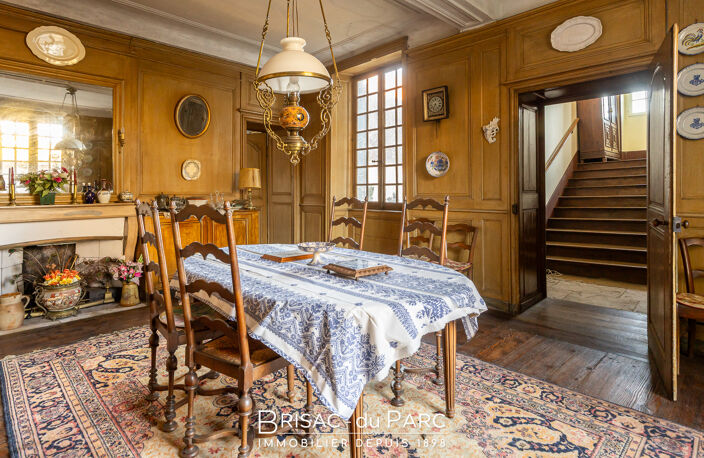 HAUTE SAÔNE, à 10 min. de GRAY - Belle propriété XVIIIème avec dépendances sur 1,2ha environ, à rénover — photo 4