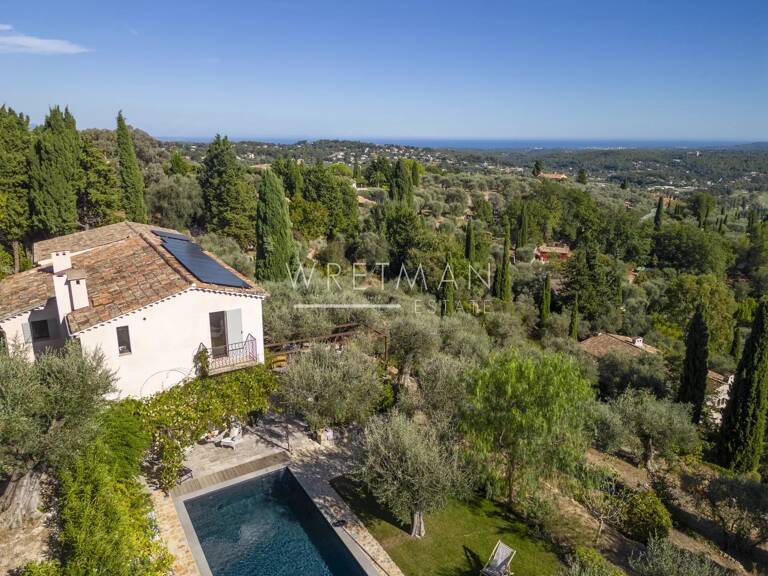 Villa dominante avec vue mer  – Châteauneuf — photo 1