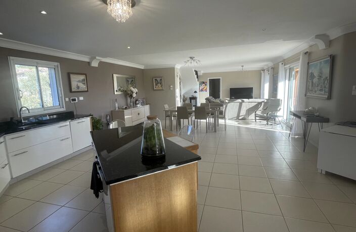 GRANDE VILLA CONJUGUANT LUXE ET INNOVATION — photo 4