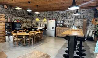 Maison 6 Pièces 195 m² à vendre à Montaigut-le-Blanc (63320)