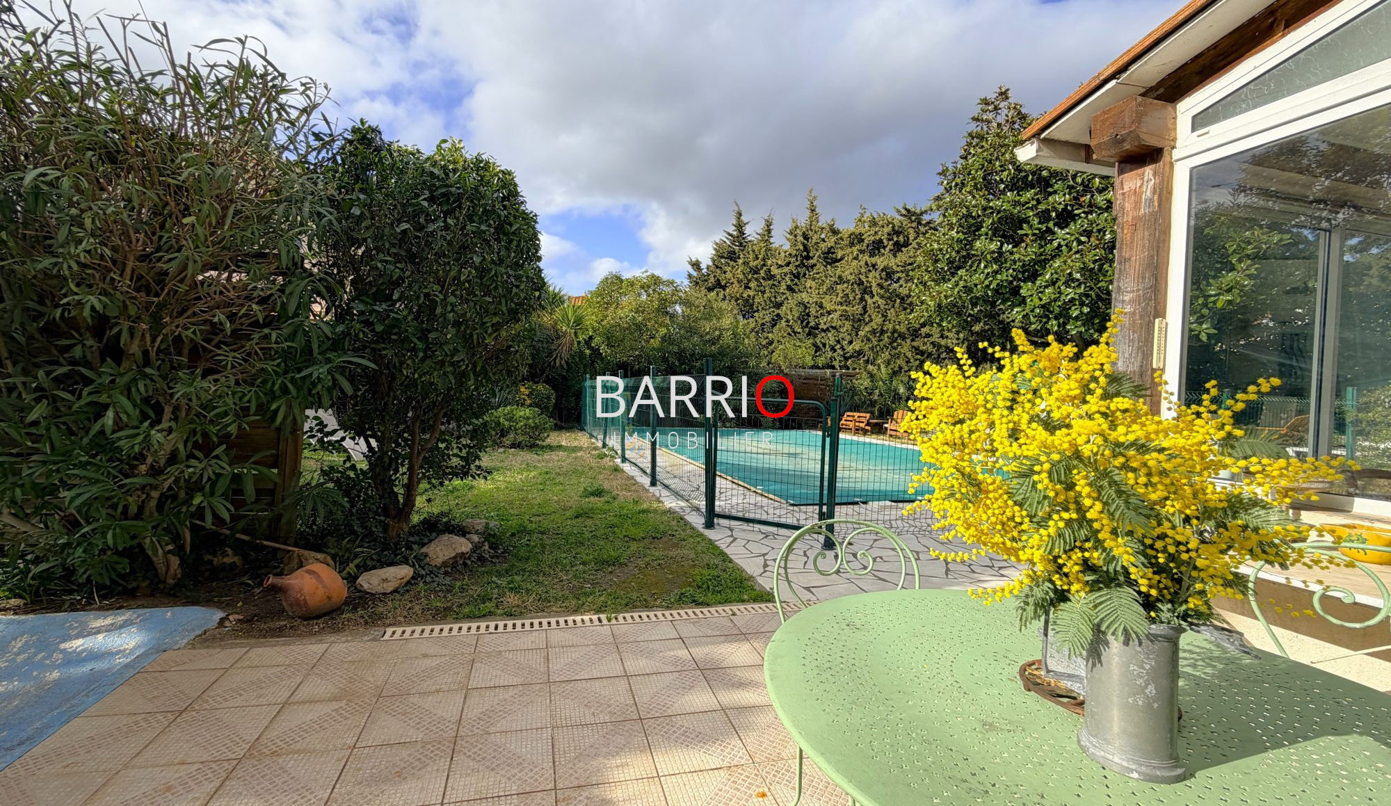 Villa / Maison  T7 à vendre Palau-del-Vidre 66690